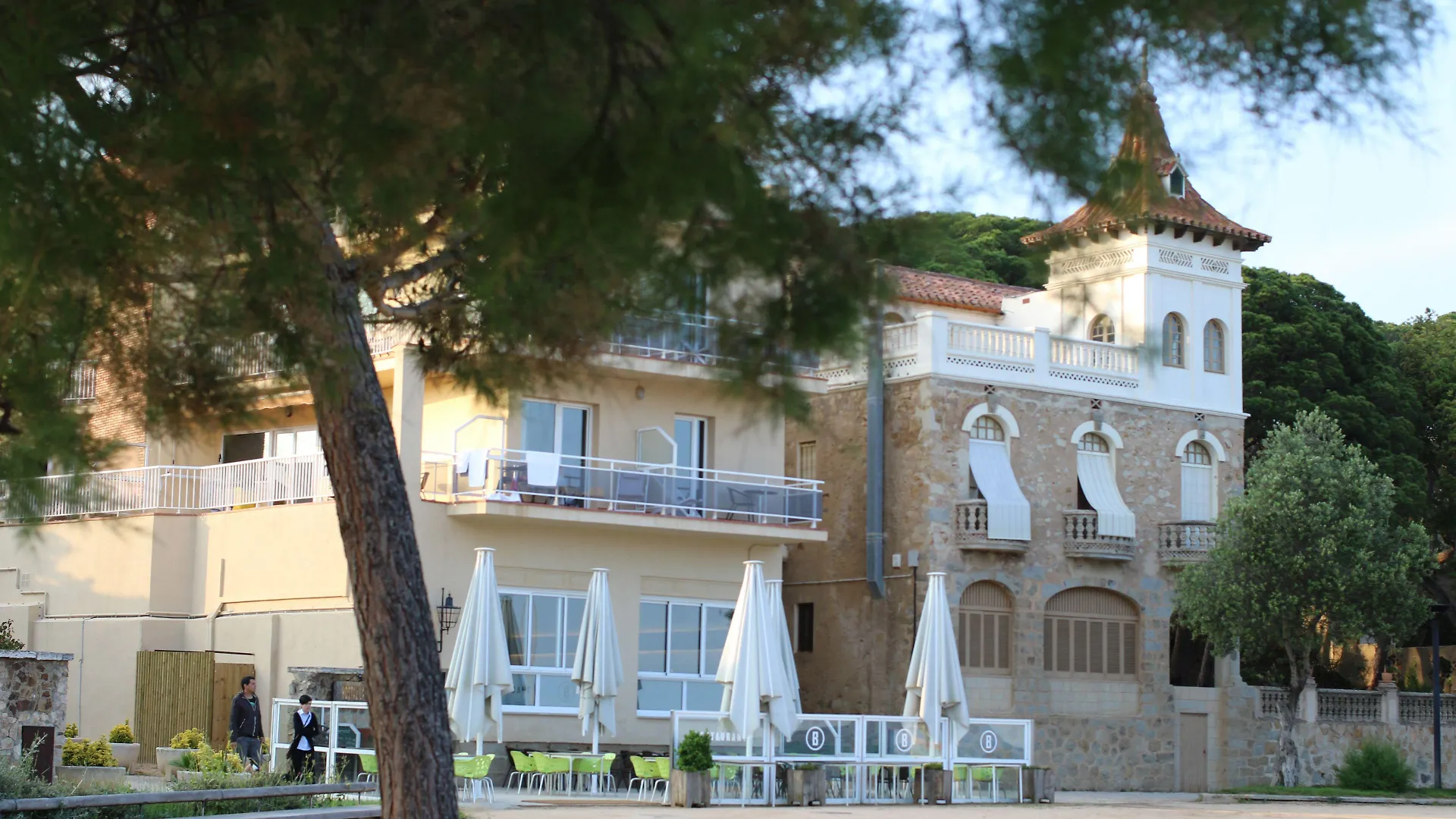 4 Hoteles Familiares cerca del Everest Costa Brava que Merecen Reservarse