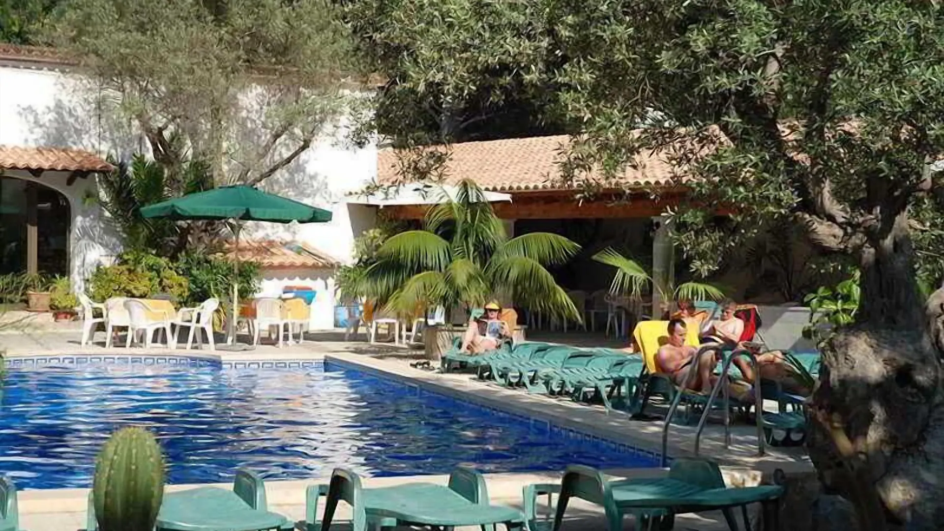 4 Hoteles Baratos Cerca del Jardín Botánico de Sóller que Merece la Pena Reservar