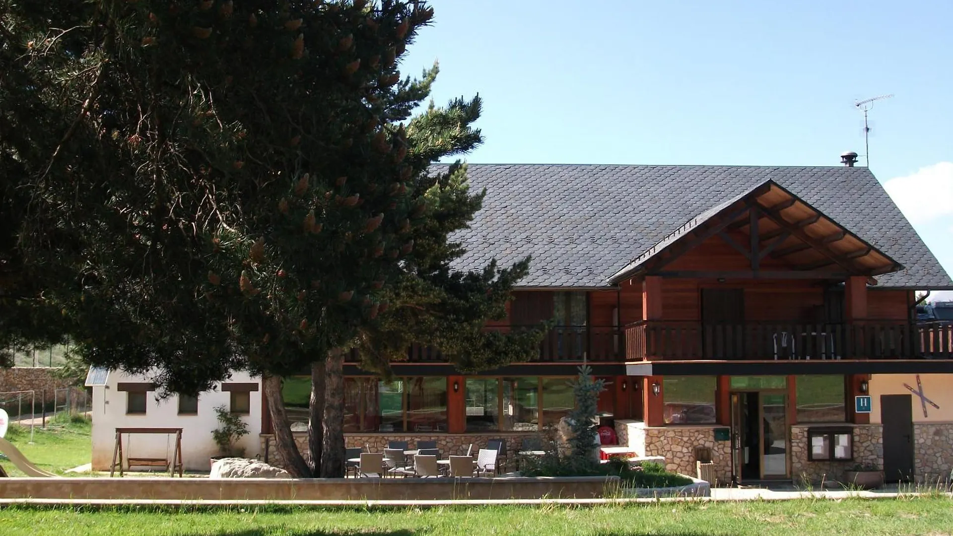 5 Hoteles de Golf en los Pirineos que Merece la Pena Conocer